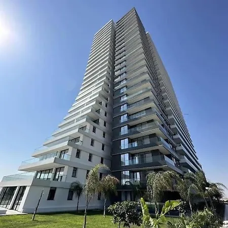 Grand Sapphire Luxury Residences 3 By Myguest Cyprus Apartmán *