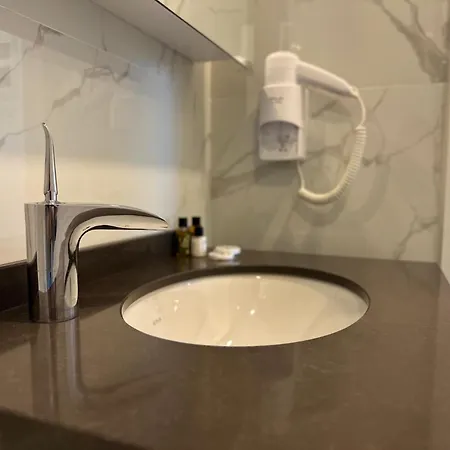 Grand Sapphire Luxury Residences 3 By Myguest Cyprus *