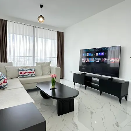 Grand Sapphire Luxury Residences 3 By Myguest Cyprus Apartmán