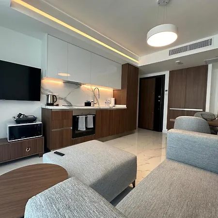 Grand Sapphire Luxury Residences 3 By Myguest Cyprus
