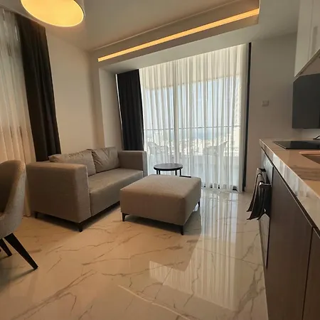 Grand Sapphire Luxury Residences 3 By Myguest Cyprus Apartmán *