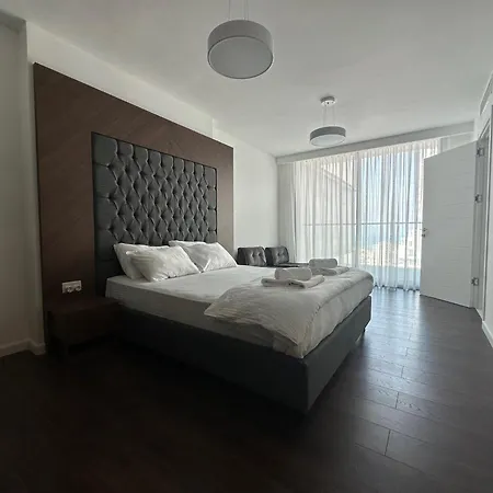 Grand Sapphire Luxury Residences 3 By Myguest Cyprus *