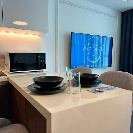 Grand Sapphire Luxury Residences 3 By Myguest Cyprus