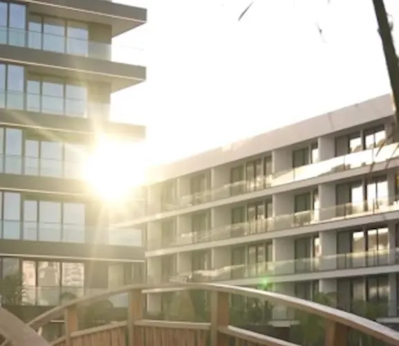 Grand Sapphire Luxury Residences 3 By Myguest Cyprus