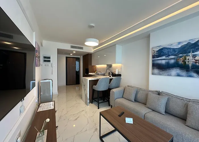 Grand Sapphire Luxury Residences 3 By Myguest Cyprus Daire