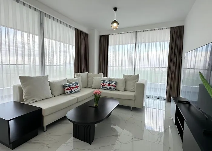 Grand Sapphire Luxury Residences 3 By Myguest Cyprus