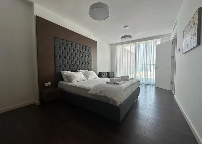 Grand Sapphire Luxury Residences 3 By Myguest Cyprus *